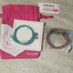 Thirty-One Jewelry Lot